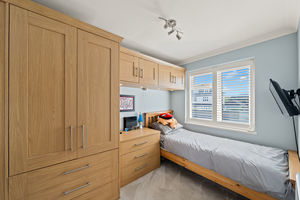 Photo 22- click for photo gallery